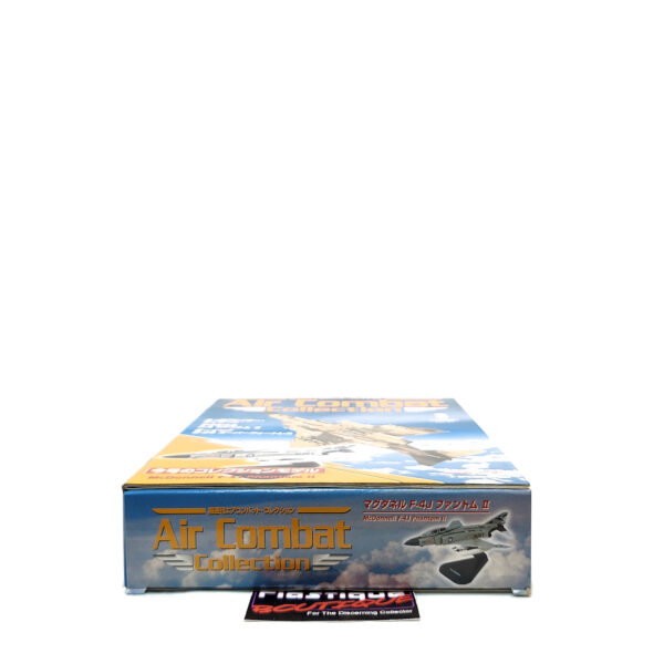 DeAgostini Air Combat Collection: #3 McDonnell F-4J Phantom II 1:100