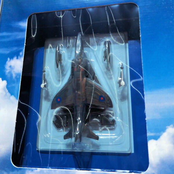 DeAgostini Air Combat Collection: #4 BAe Sea Harrier 1:100