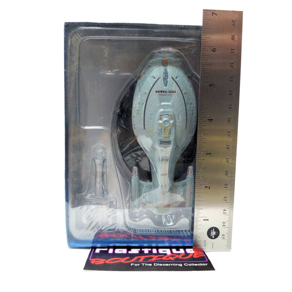 Star Trek The Official Starships Collection: #6 USS Voyager NCC-74656