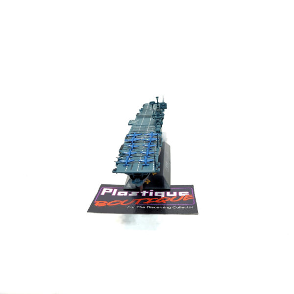 Eaglemoss Warships Of The World: #38 USS Intrepid (CV-11) 1:1100