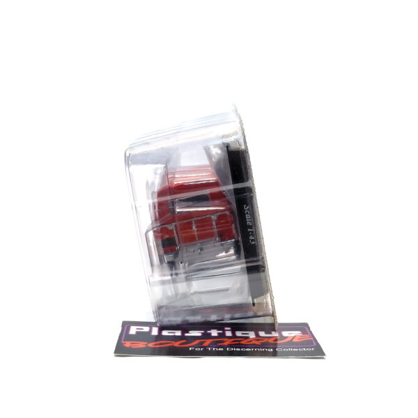 Del Prado Fire Engines of the World: #28 1975 Land Rover Series III 109 Soft Top Command Vehicle 1:43