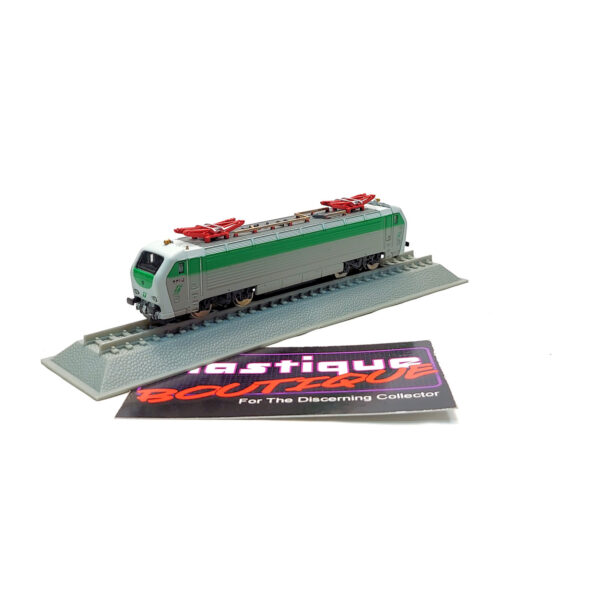 Del Prado Locomotives of the World: #53 FS Class E 402 B 1:160 (N Gage)