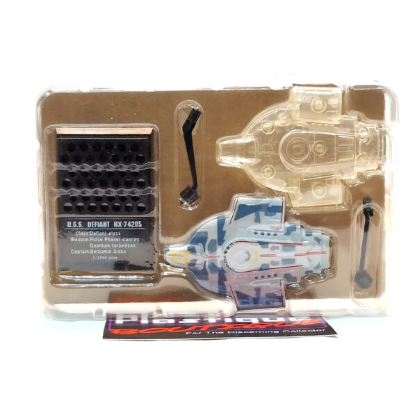 F-Toys Star Trek Fleet Collection: USS Defiant NX-74205 1:2500