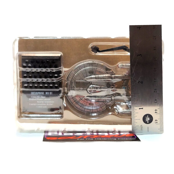 F-Toys Star Trek Fleet Collection: USS Enterprise NX-01 1:2500