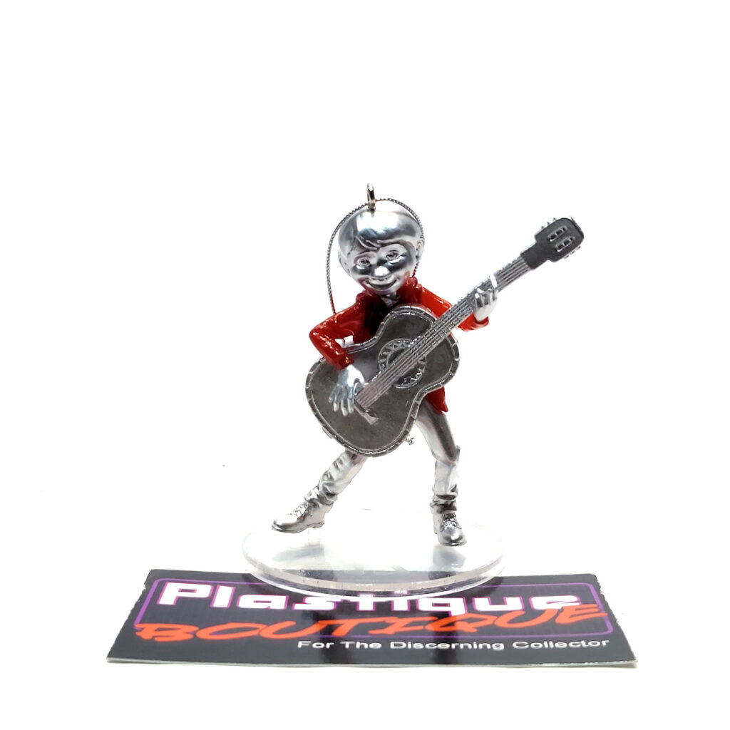 Disney 100 Platinum Happy Kuji: #17 Miguel Rivera