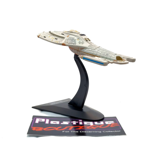 Furuta Star Trek Federation & Alien Ships Collection: USS Voyager NCC-74656