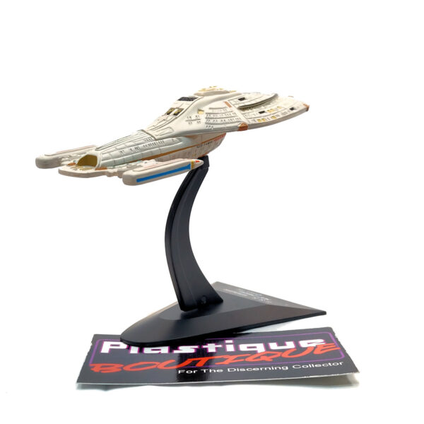 Furuta Star Trek Federation & Alien Ships Collection: USS Voyager NCC-74656