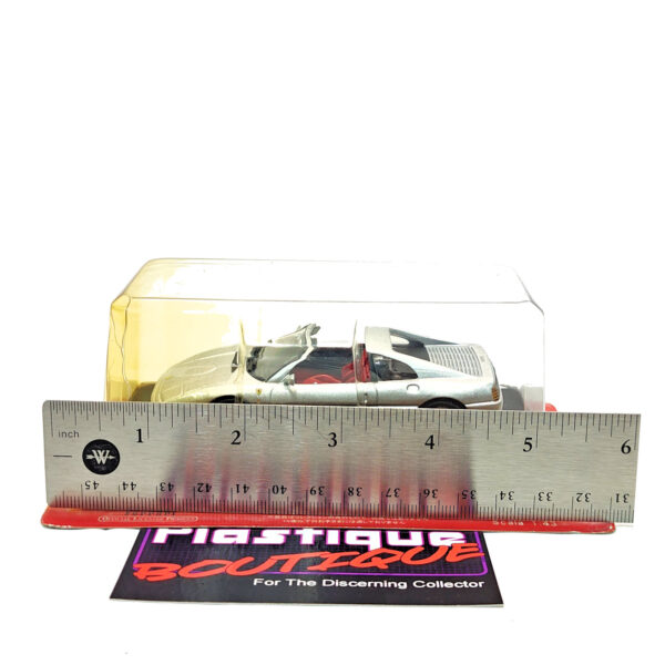 Hachette Classic Ferrari Collection: #33 Ferrari 348 TS 1:43